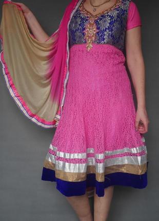 Индийский восточный костюм, анаркали, индийское платье, сари.1 фото