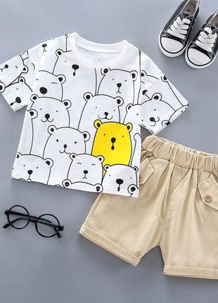 Літній костюм для хлопчика з веселим принтом