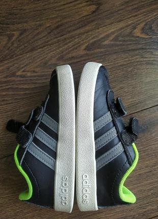 Кроссовки adidas 246 фото