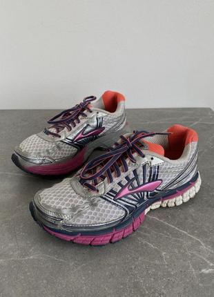 Кроссовки brooks adrenaline 1968s 14