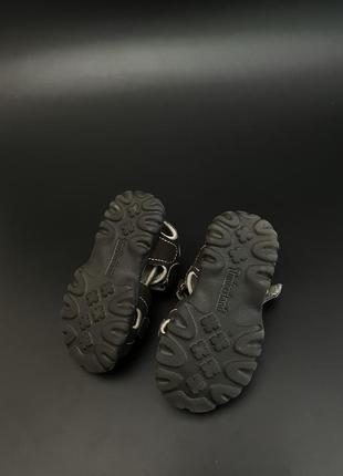 Timberland сандалии коричневые босоножки для мальчика с закрытым носком 26 (15,5 см)5 фото