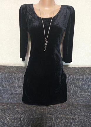 Чёрное бархатное платье1 фото
