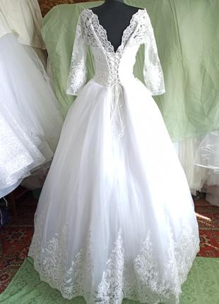 Продаю белое свадебное платье5 фото