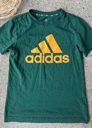 Футболка зеленая adidas оригинал1 фото