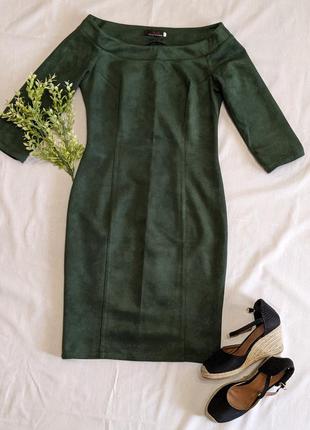 Велюрова зелена сукня