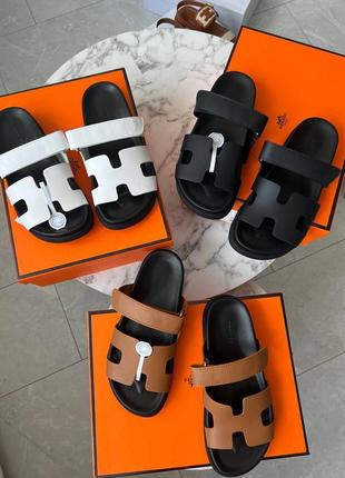 Трендовые босоножки сандали