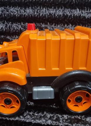Машинка детская.