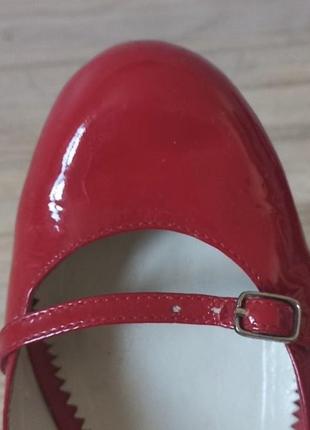 Туфли кожаные лаковые красного цвета3 фото