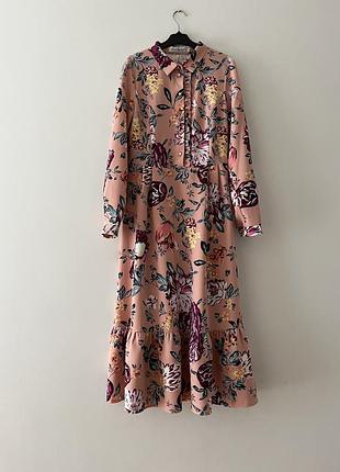 Нежное платье