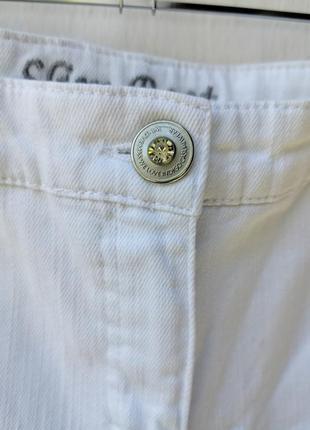 Классные белые базовые укороченные джинсы с вышивкой кристаллы m&s3 фото