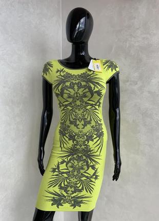 Karen millen бомбическое платье стрейч в лаймовом цвете