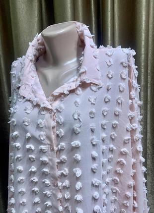 Блузка boohoo з довгим рукавом ніжного пудрового рожевого кольору з горошками розмір євро 22/3xl/4xl5 фото