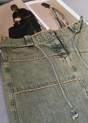 Трендовая джинсовая юбка-мини mango с эффектом состарения5 фото