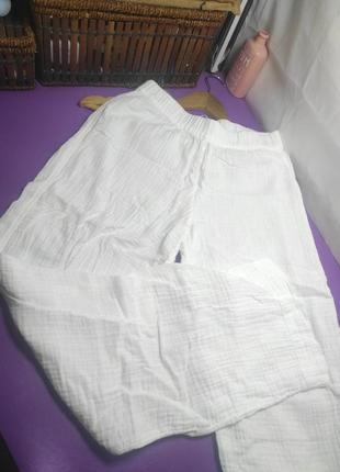 💥 штани білі прямого пошиття💥 розмір s/m💥 оформлення безпечної оплати1 фото