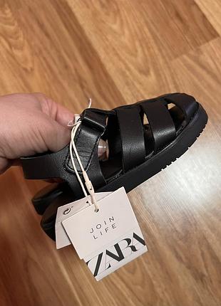 Zara кожаные сандали босоножки