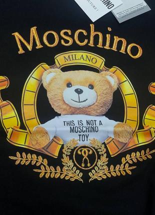 Женская футболка moschino4 фото