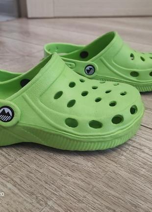 Crocs крокси шльопанці сланці