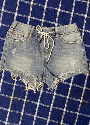 Женские джинсовые шортики на резинке1 фото