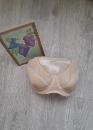 Бюст "acousma" - сітка