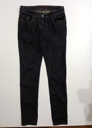 Фірмові джинси