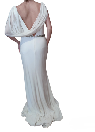 Весильное платье mascara london со шлейфом белое с камнями длинное5 фото