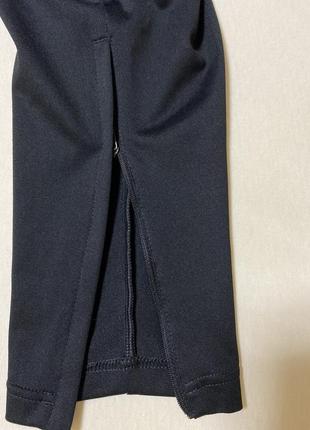 Штаны спортивные оригинал свежие колекции пот 33 см тянется до 41 см длина 99 см