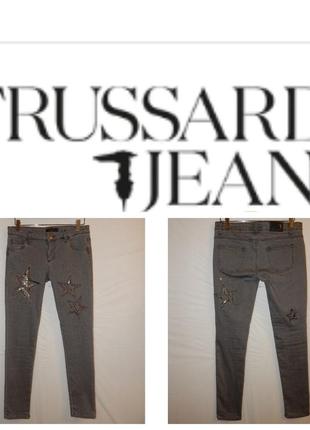 Джинси super skinny з піскоструминною обробкою від trussardi jeans