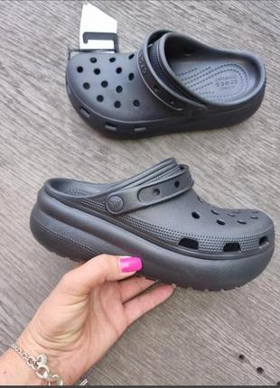 Дуже зручні сабо на платформі crocs platform w5 w7 ,w8