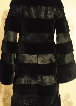 Мутонова шубка з капюшоном + подарунок2 фото