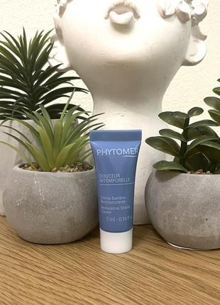 Оригинальный укрепляющий защитный крем phytomer douceur intemporelle restorative shield cream оригигинал укрепляющий крем1 фото