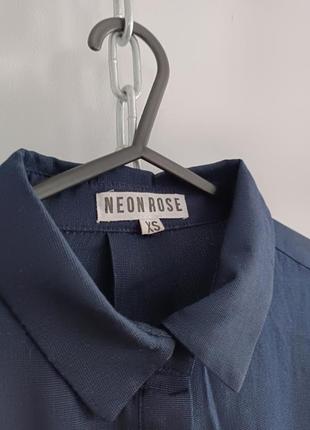 Рубашка с двумя накладными карманами из вискозы neon rose,xs5 фото