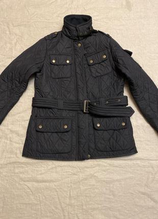 Barbour international куртка с флисом на поясе.