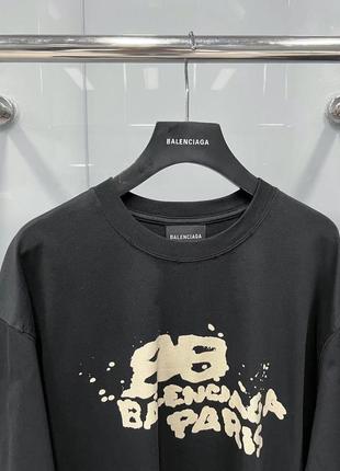 Футболка в стиле balenciaga4 фото