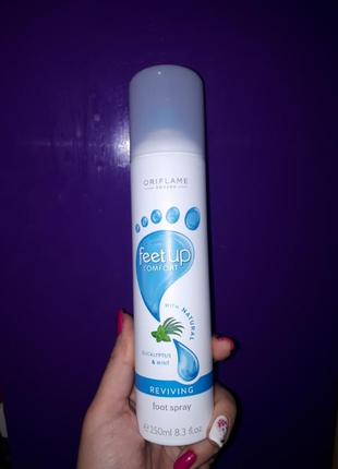 Освіжаючий спрей-дезодорант для ніг feet up comfort1 фото