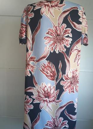 Стильное платье marks&spencer с принтом крупных цветов3 фото