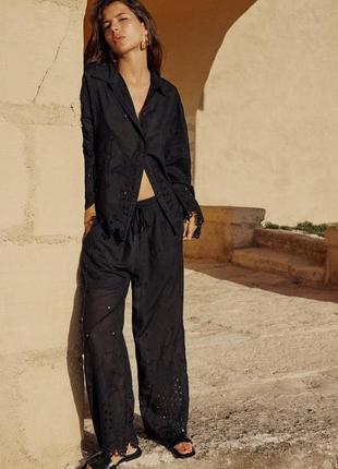 Zara костюм брючный  вышивка ришельем, аппликации из бусин в тон2 фото