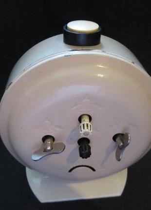 Будильник настольный "янтарь" made in ussr рабочий 3