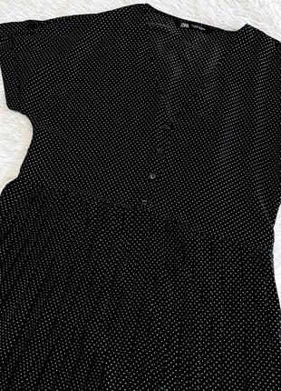 Платье zara в горошек с плиссированным низом1 фото
