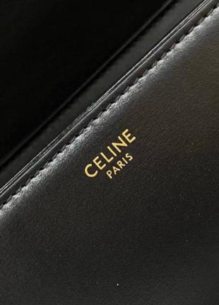 Женская черная сумка celine triomphe medium селин кожа кожаная классика классическая маленький клатч5 фото