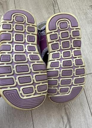 Фиолетовые босоножки 💜детские сандали на липучки8 фото