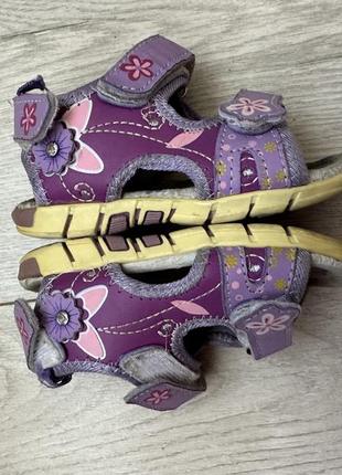 Фиолетовые босоножки 💜детские сандали на липучки9 фото
