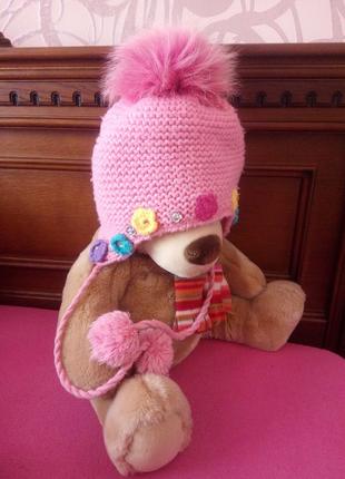 Відмінна зимова шапка на 3-5років.