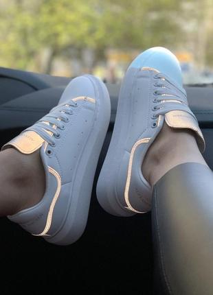 Жіночі білі шкіряні, рефлективні кросівки маквин alexander mcqueen white reflective.4 фото