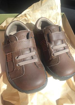 Кроссовки keen кожа 26