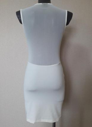 Сексуальное,облегающее,коктейльное молочное платье  с полупрозрачными деталями5 фото