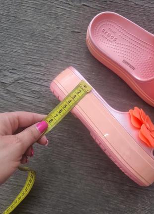 Шлепки на платформе crocs platform j2w4-33/34-22cm