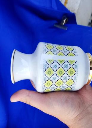 Фарфоровая керамическая ваза для цветов ссср советская вазочка6 фото