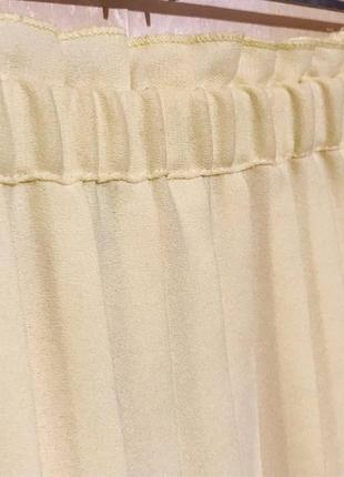 Плиссированная юбка ассиметричного кроя длинны миди от mango6 фото