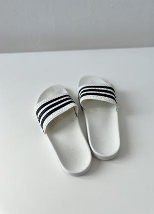 Шлепанцы adidas slippers3 фото