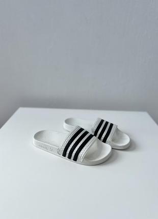 Шлепанцы adidas slippers